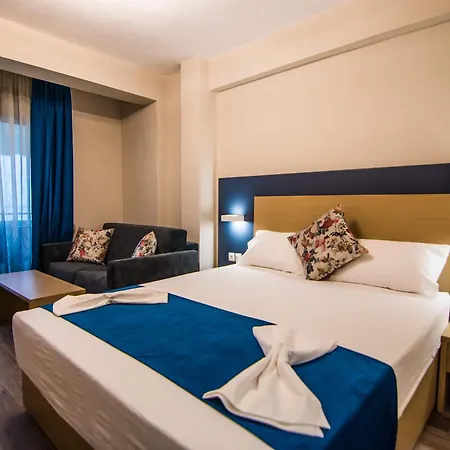 Ippokampos Holidays Apartment Nea Vrasna