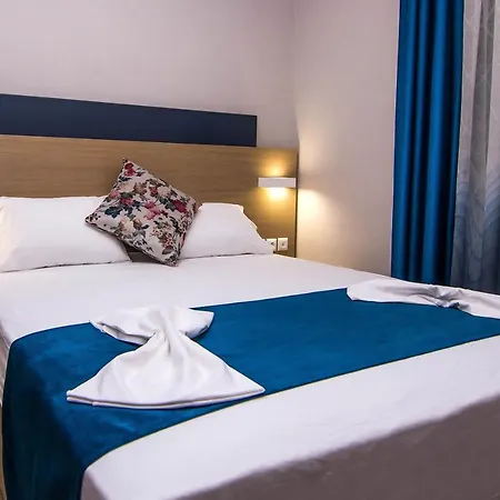 Apartment Ippokampos Holidays Nea Vrasna