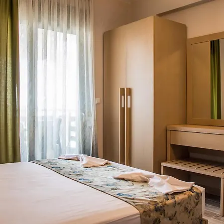 Ippokampos Holidays Apartment Nea Vrasna