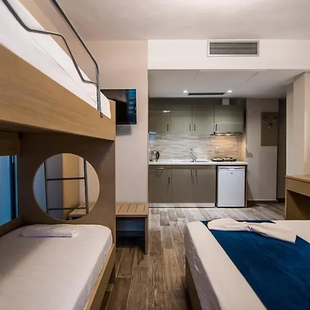 Apartament Ippokampos Holidays
