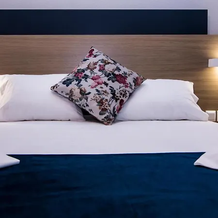 Ippokampos Holidays Vrasná