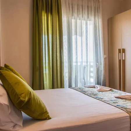 شقة Ippokampos Holidays