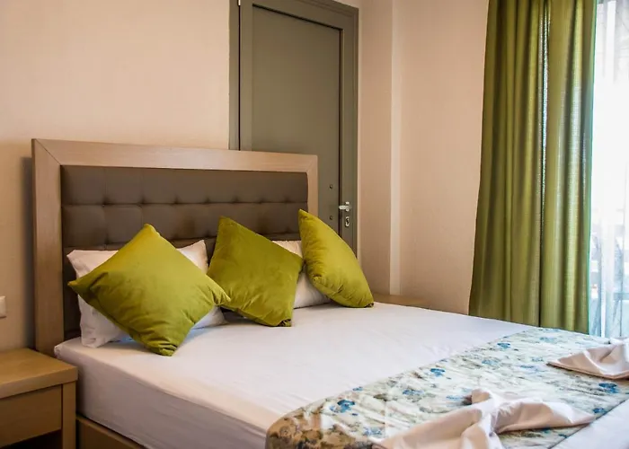 Ippokampos Holidays Appartement Vrasná